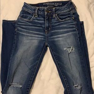 American Eagle Dark Wash/Distressed Jean